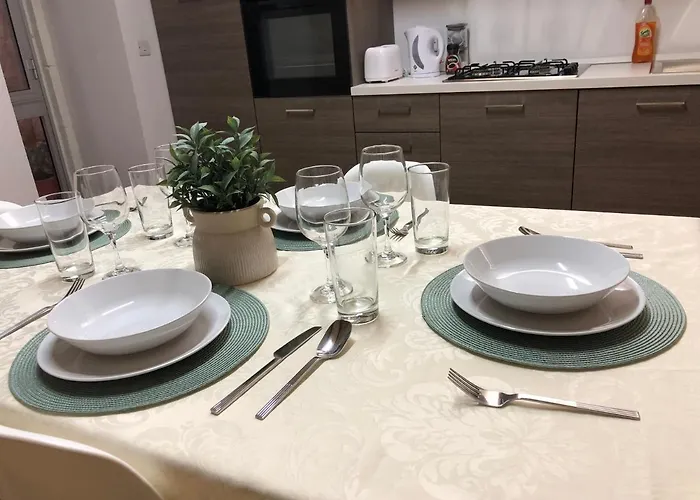 Daire Cosy Townhouse 5 Min Walk To Valletta Il-Furjana