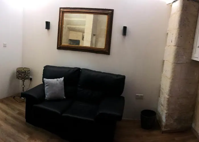 Cosy Townhouse 5 Min Walk To Valletta *