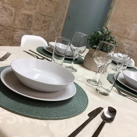 Cosy Townhouse 5 Min Walk To Valletta Apartamento Floriana