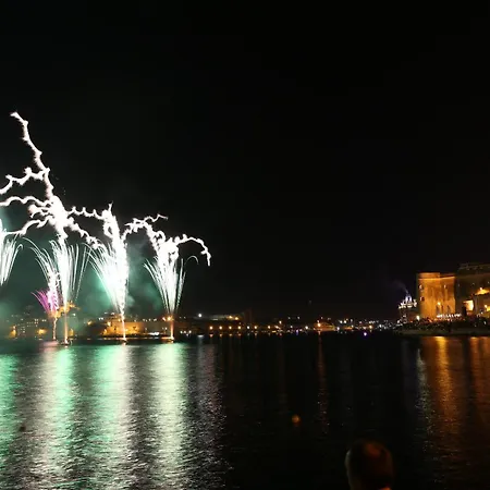 Cosy Townhouse 5 Min Walk To Valletta Διαμέρισμα