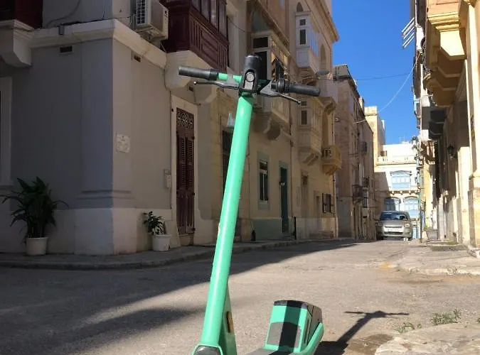 Cosy Townhouse 5 Min Walk To Valletta Floriana