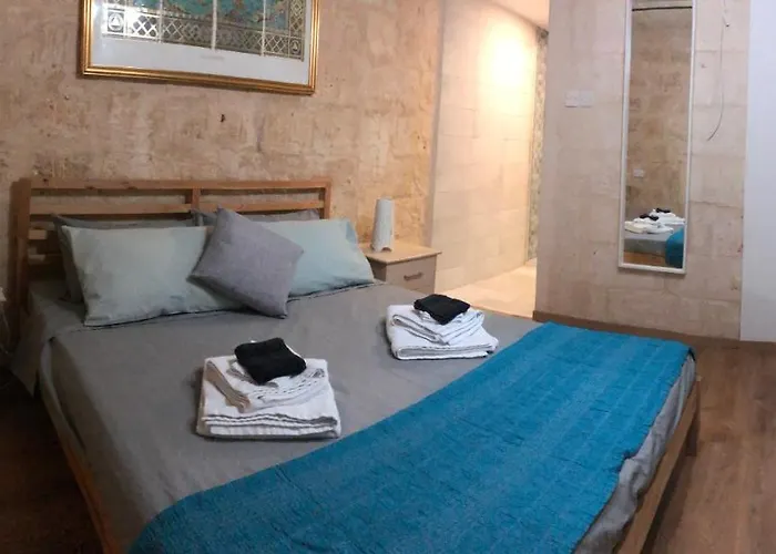 Cosy Townhouse 5 Min Walk To Valletta